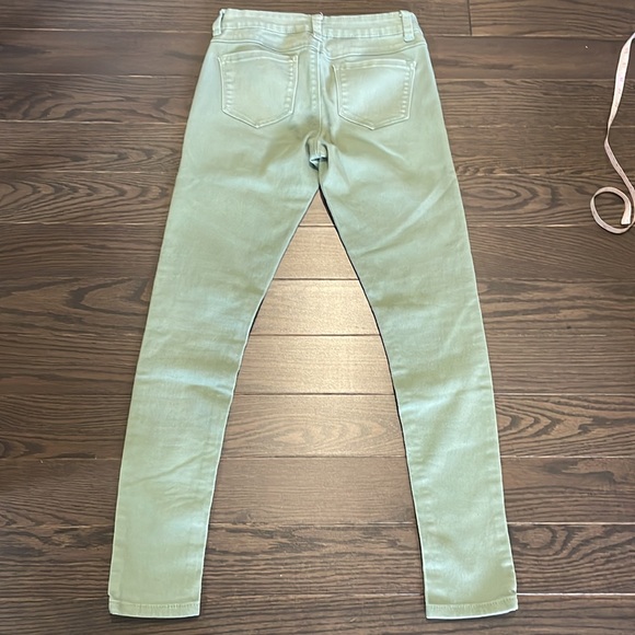 “Brazil” Light Green Jegging - Picture 6 of 6